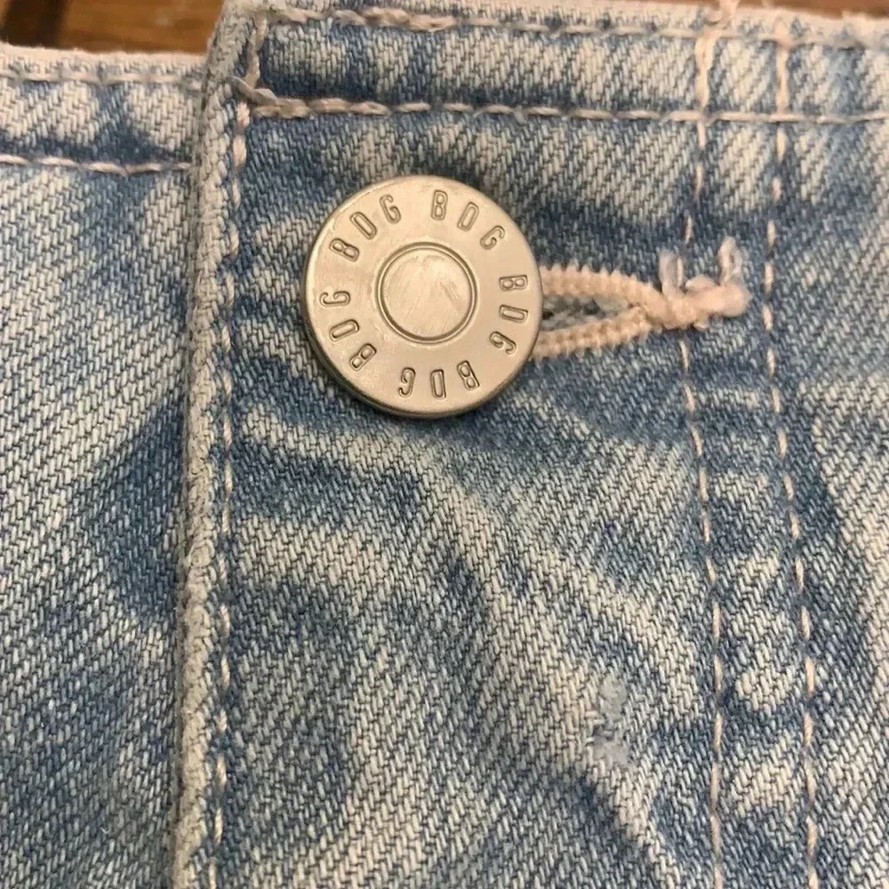 BDG VTG UO high waisted denim acid wash shorts-29